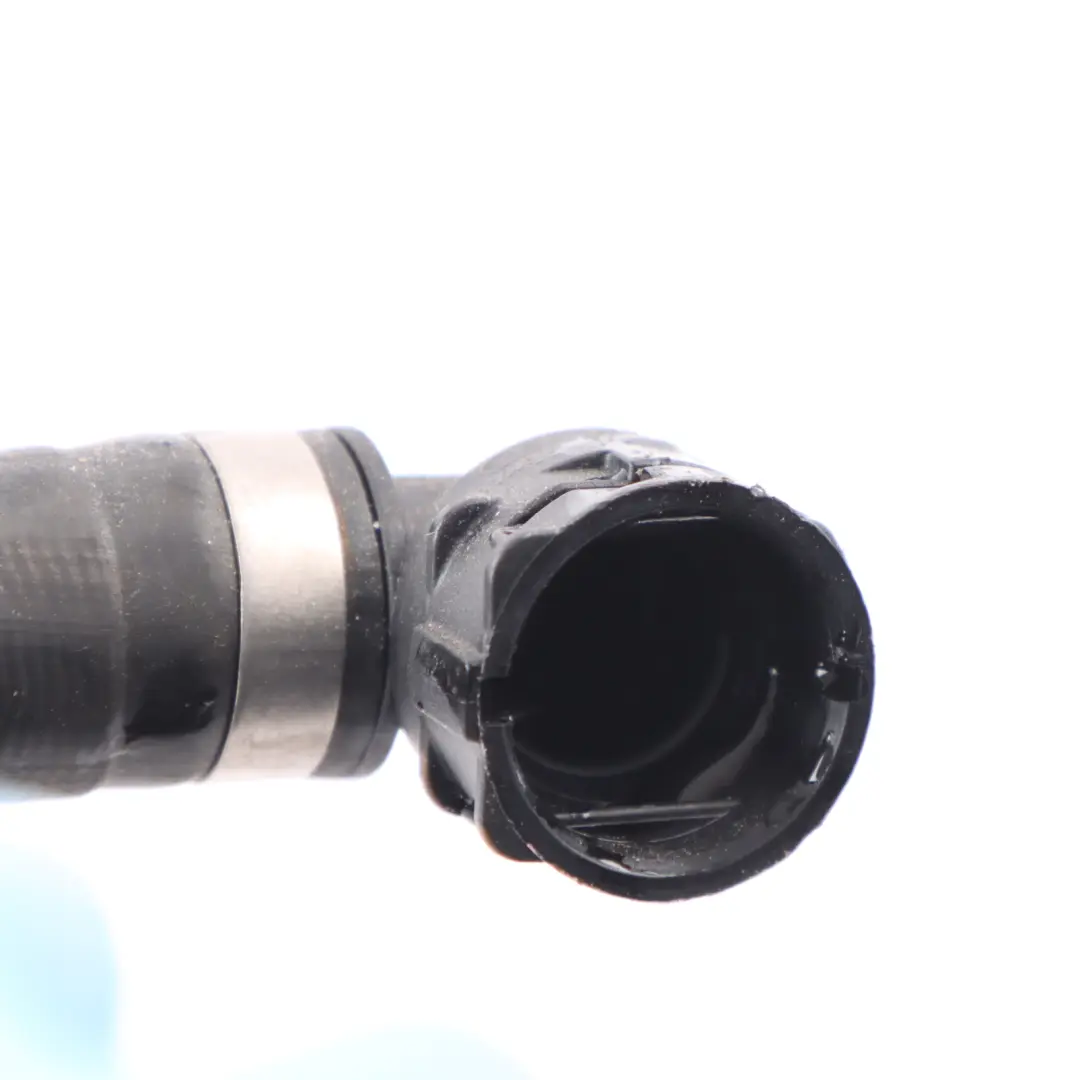 Tubo Dell'Acqua Radiatore Tubo Di Raffreddamento per Mercedes W205 con numero di parte A2055018984 Mercedes W205 Tubo Dell'Acqua Radiatore Tubo Di Raffreddamento - SKU A2055018984 - Numero di parte A2055018984