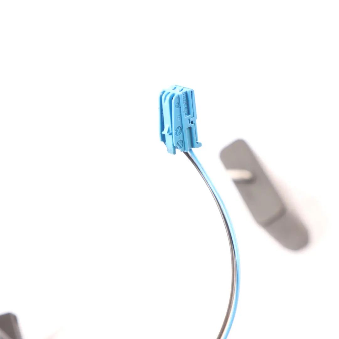 Sensore Di Livello Del Carburante Consegna Benzina per Mercedes W211 con numero di parte A2055400017 Mercedes W211 Sensore Di Livello Del Carburante Consegna Benzina - SKU A2055400017 - Numero di parte A2055400017