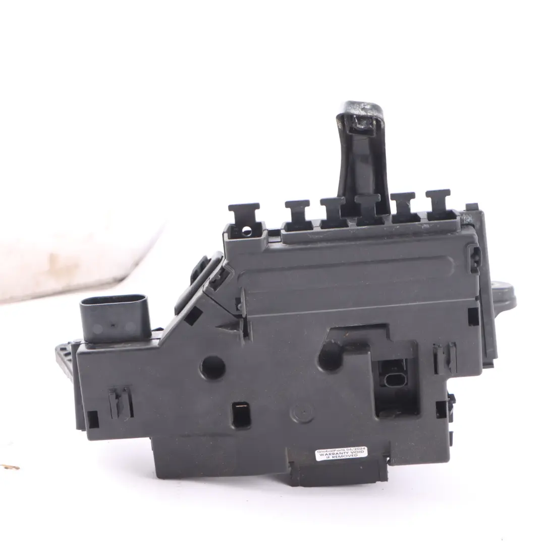 Fuse Box Module Panel Bracket to Mercedes W205 Engine with Part number A2055406911 Mercedes W205 Engine Fuse Box Module Panel Bracket - SKU A2055406911 - Part number A2055406911