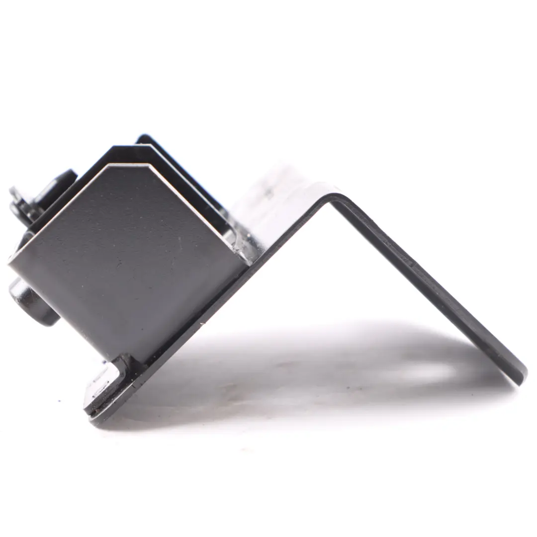 Batteria B Vano Motore Punto Terminale per Mercedes W205 con numero di parte A2056102702 Mercedes W205 Batteria B Vano Motore Punto Terminale - SKU A2056102702 - Numero di parte A2056102702