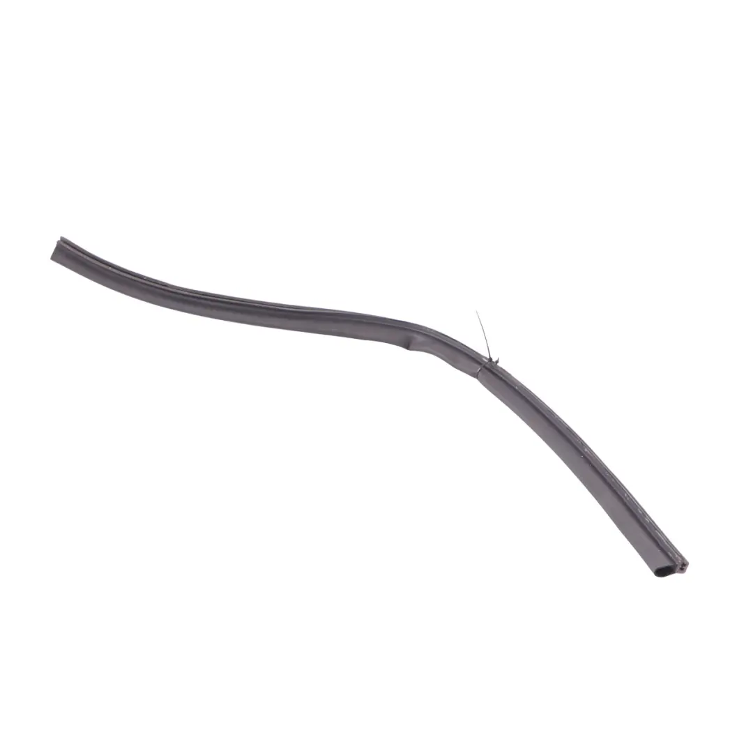 Mercedes W205 pare-chocs avant haut joint d'étanchéité caoutchouc - SKU A2056281300 - Numéro de pièce A2056281300