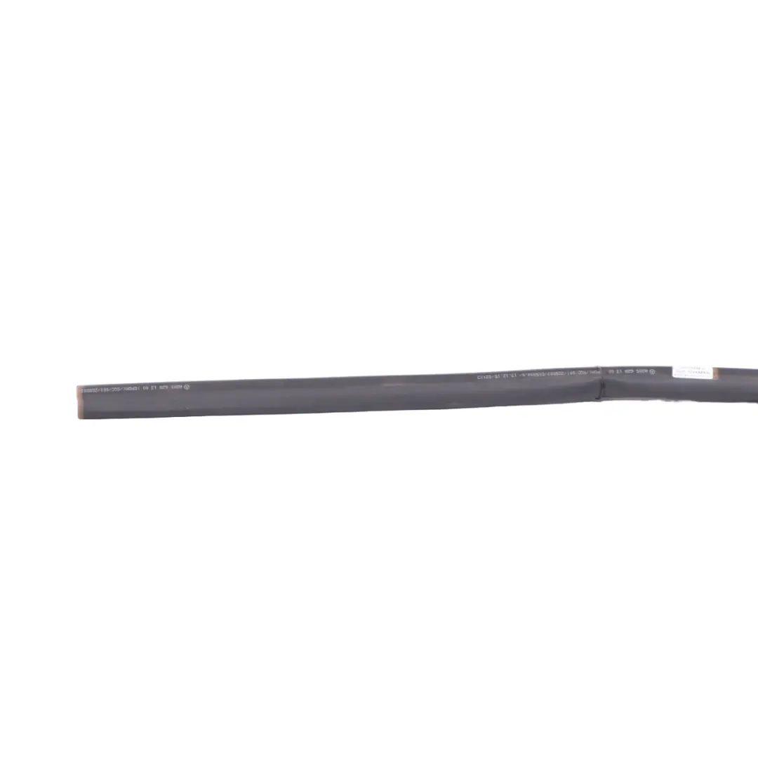 Mercedes W205 pare-chocs avant haut joint d'étanchéité caoutchouc - SKU A2056281300 - Numéro de pièce A2056281300