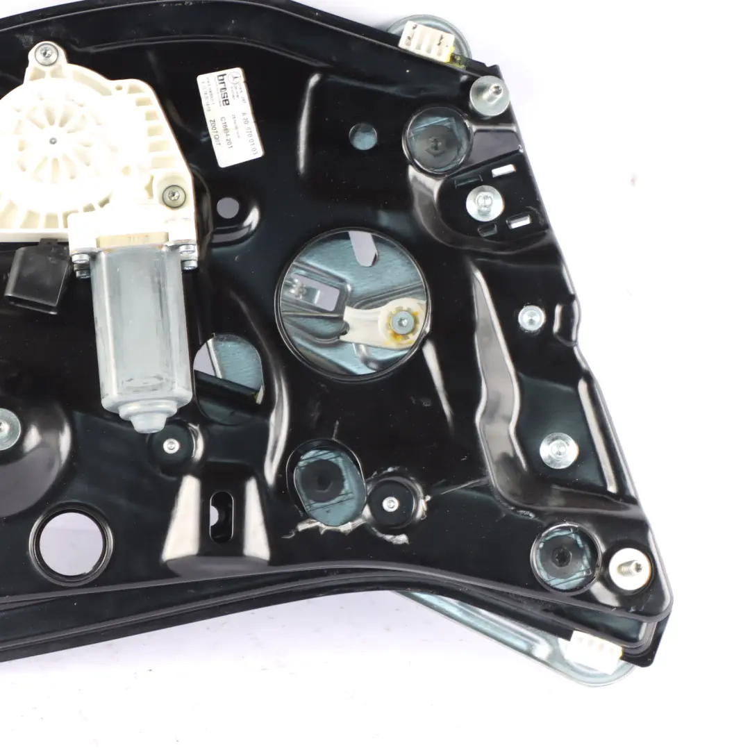 Mercedes A205 Regolatore Alzacristalli Posteriore Sinistro Motore - SKU A2056700303 - Numero di parte A2056700303