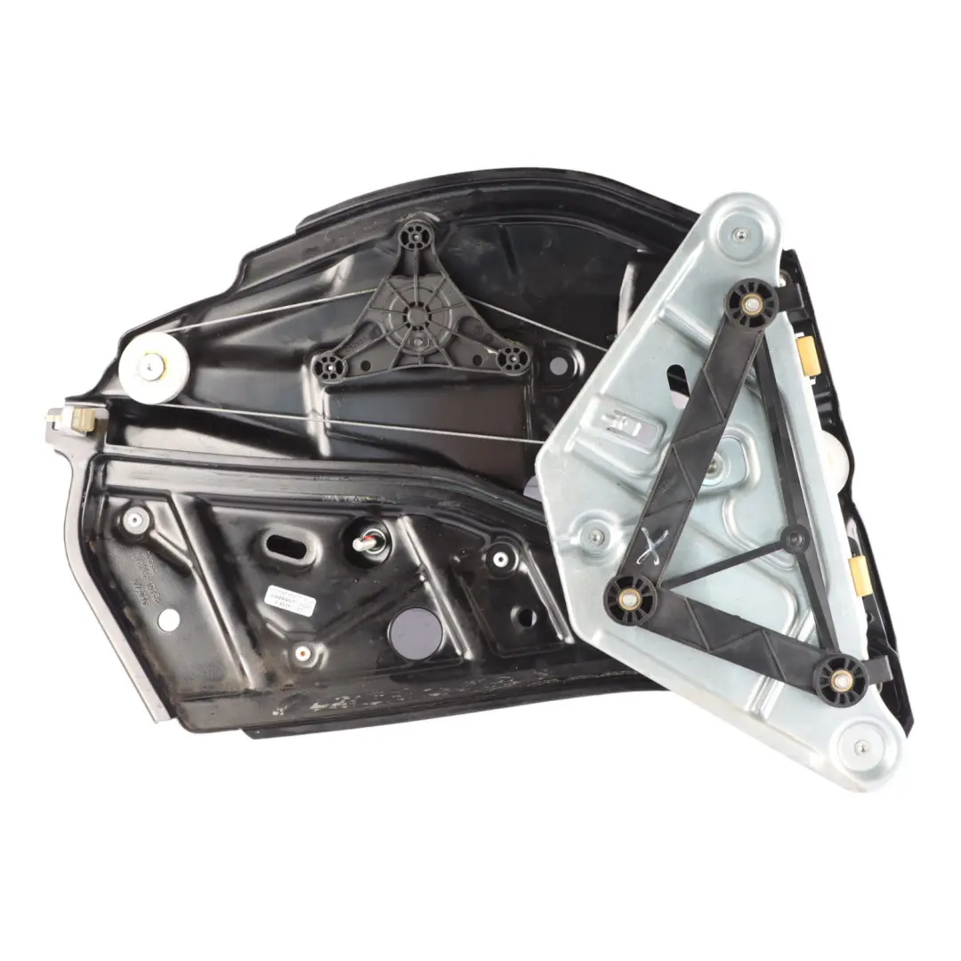 Panneau de lève-vitre arrière droit Motor pour Mercedes A205 à propos du numéro de pièce A2056700403 Mercedes A205 Panneau de lève-vitre arrière droit Motor - SKU A2056700403 - Numéro de pièce A2056700403