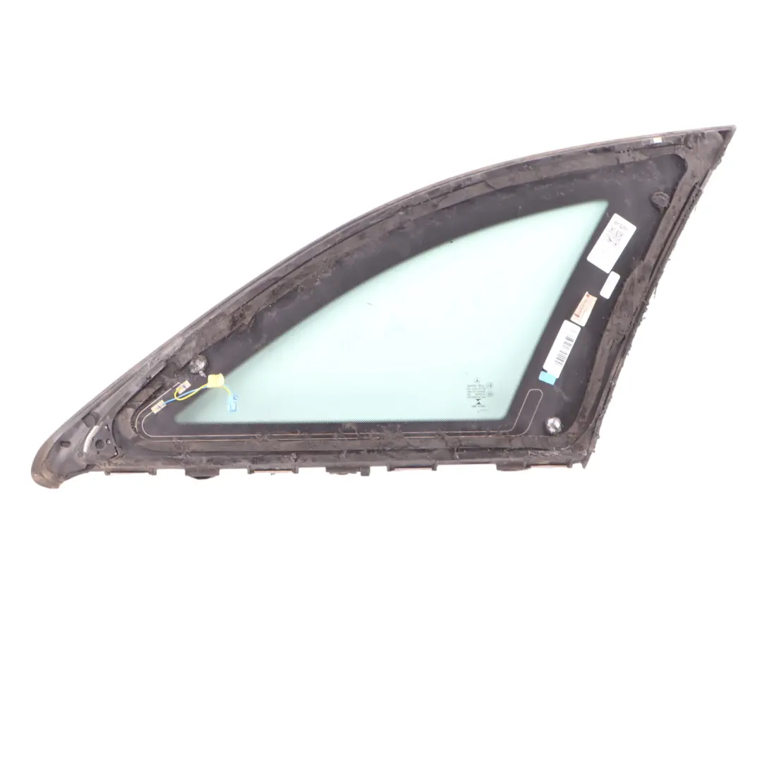 Finestrino Posteriore Fisso Sinistro Verde AS2 per Mercedes S205 Wagon con numero di parte A2056701312 Mercedes S205 Wagon Finestrino Posteriore Fisso Sinistro Verde AS2 - SKU A2056701312 - Numero di parte A2056701312