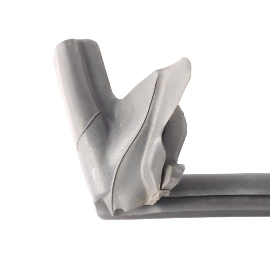 Mercedes A205 Joint Vitre Latérale Rail Étanchéité Arrière Droit - SKU A2056730265 - Numéro de pièce A2056730265