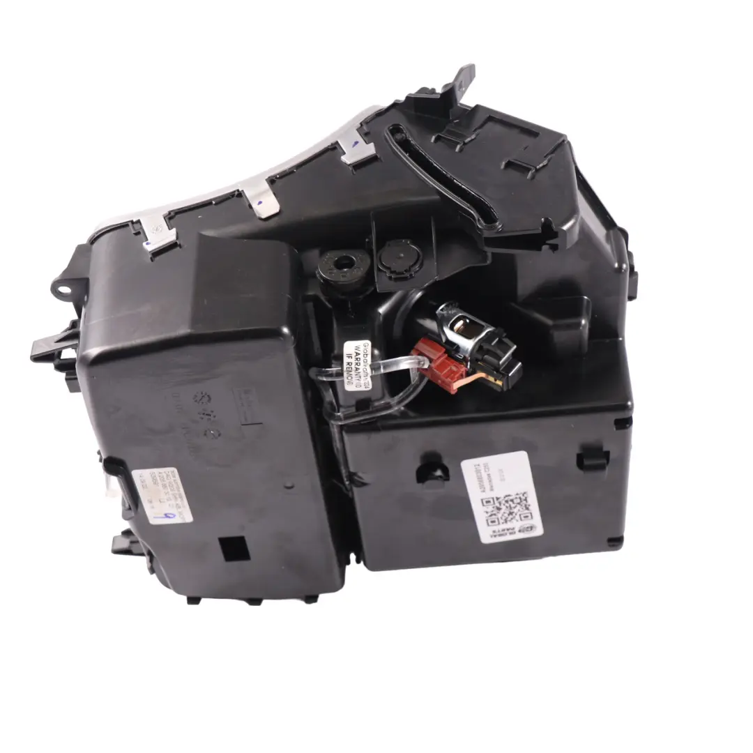 Plateau console centrale Mercedes W205 X253 compartiment rangement pour à propos du numéro de pièce A2056803012 Plateau console centrale Mercedes W205 X253 compartiment rangement - SKU A2056803012 - Numéro de pièce A2056803012