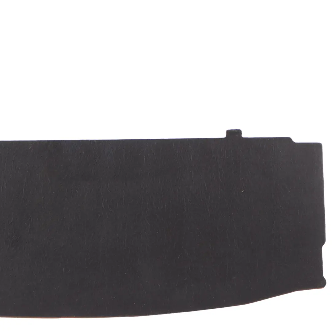 Wykładzina Podłogi Bagażnika Czarna do Mercedes W205 o numerze A2056805605 Mercedes W205 Wykładzina Podłogi Bagażnika Czarna - SKU A2056805605 - Numer Części A2056805605