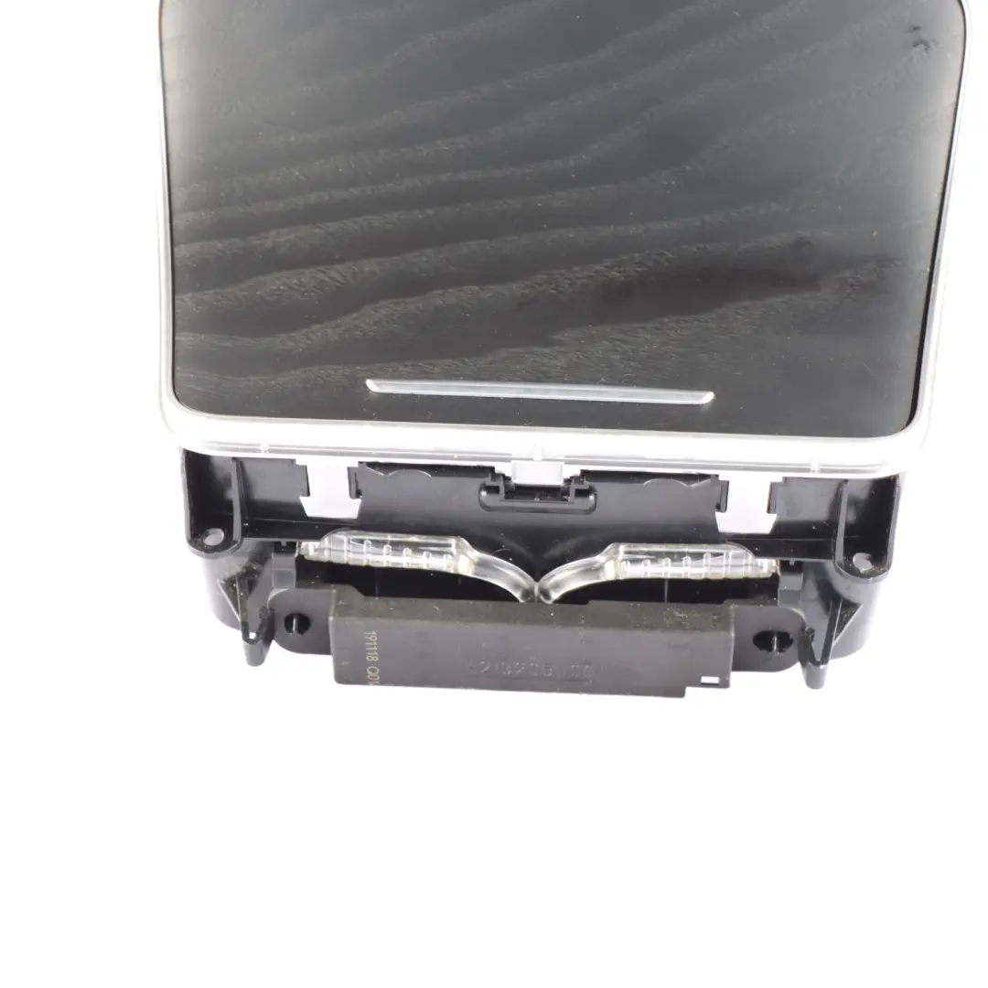 Mercedes W205 Wykończenie Konsoli Środkowej Wnętrza - SKU A2056806811 - Numer Części A2056806811