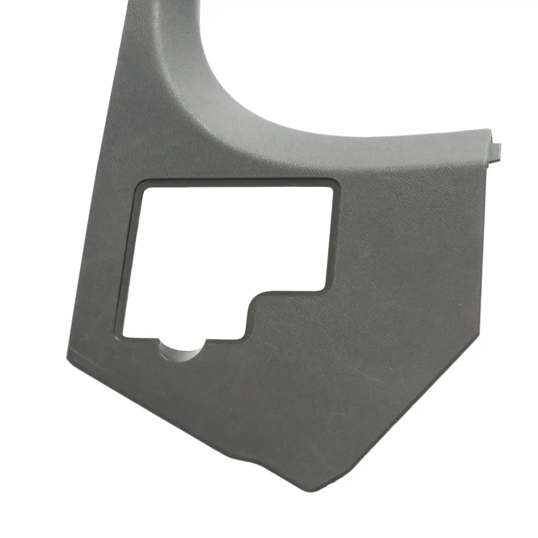 Mercedes W205 Seuil de Porte Avant Gauche Garniture Cache Entrée - SKU A2056860536 - Numéro de pièce A2056860536