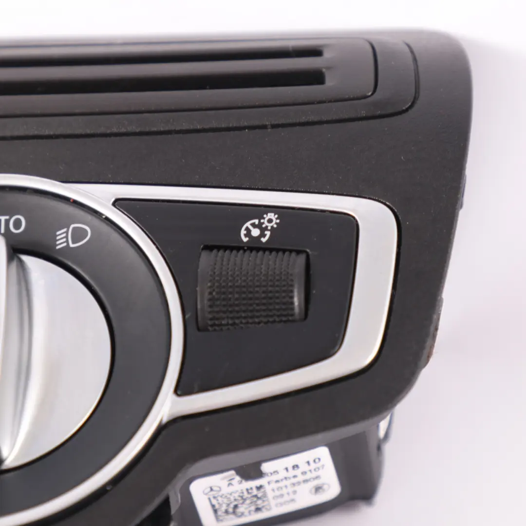Interruttore luce Unità di controllo fari Pannello per Mercedes W205 con numero di parte A2056880000 Mercedes W205 Interruttore luce Unità di controllo fari Pannello - SKU A2056880000-2 - Numero di parte A2056880000