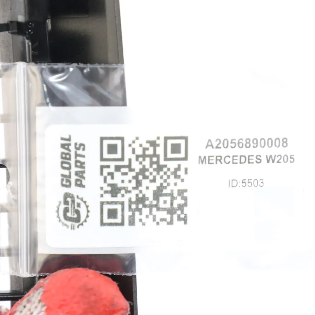 Instrumententafel Abdeckung Streifen Rechts Entlüftung für Mercedes W205 mit Teilenummer A2056890008 Mercedes W205 Instrumententafel Abdeckung Streifen Rechts Entlüftung - SKU A2056890008 - Teilenummer A2056890008