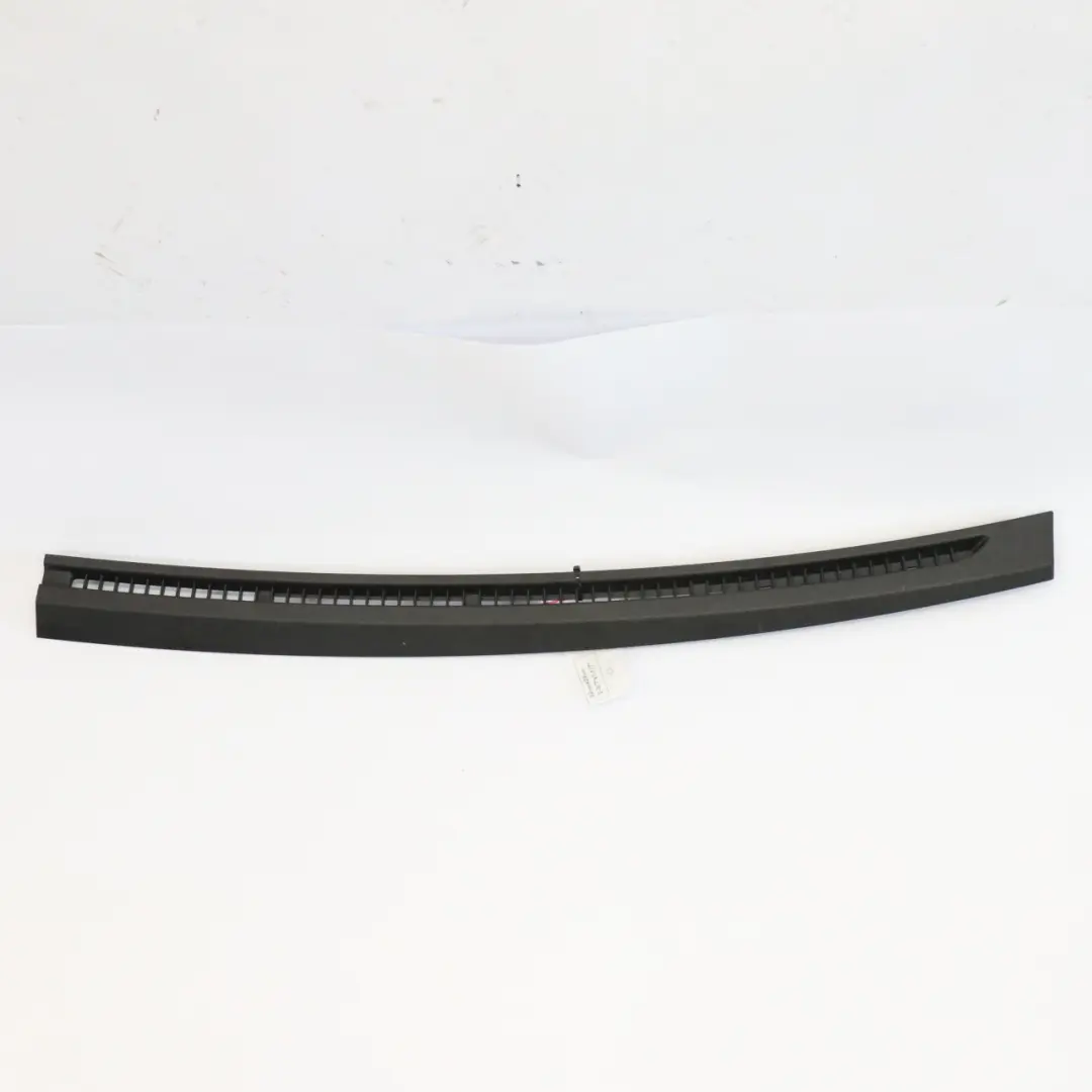 Mercedes W205 Salpicadero Panel de Tapa Tira Izquierda Vent - SKU A2056890108 - Número de pieza A2056890108