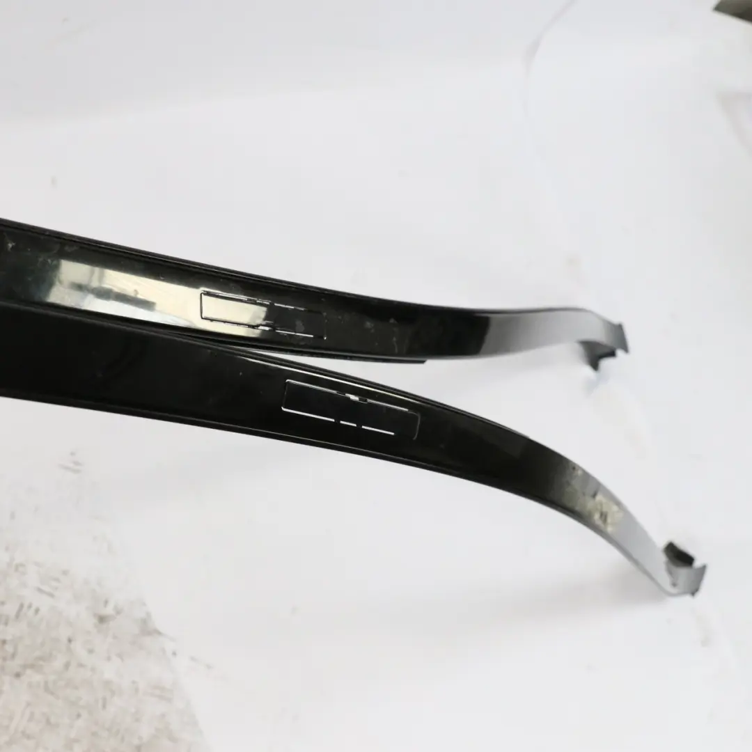 Striscia del tetto a sinistra destra modanatura striscia Set nero Mercedes W205 - SKU A2056900182 - Numero di parte A2056900182