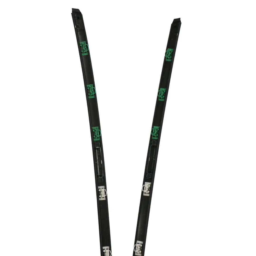 Striscia del tetto a sinistra destra modanatura striscia Set nero Mercedes W205 - SKU A2056900182 - Numero di parte A2056900182