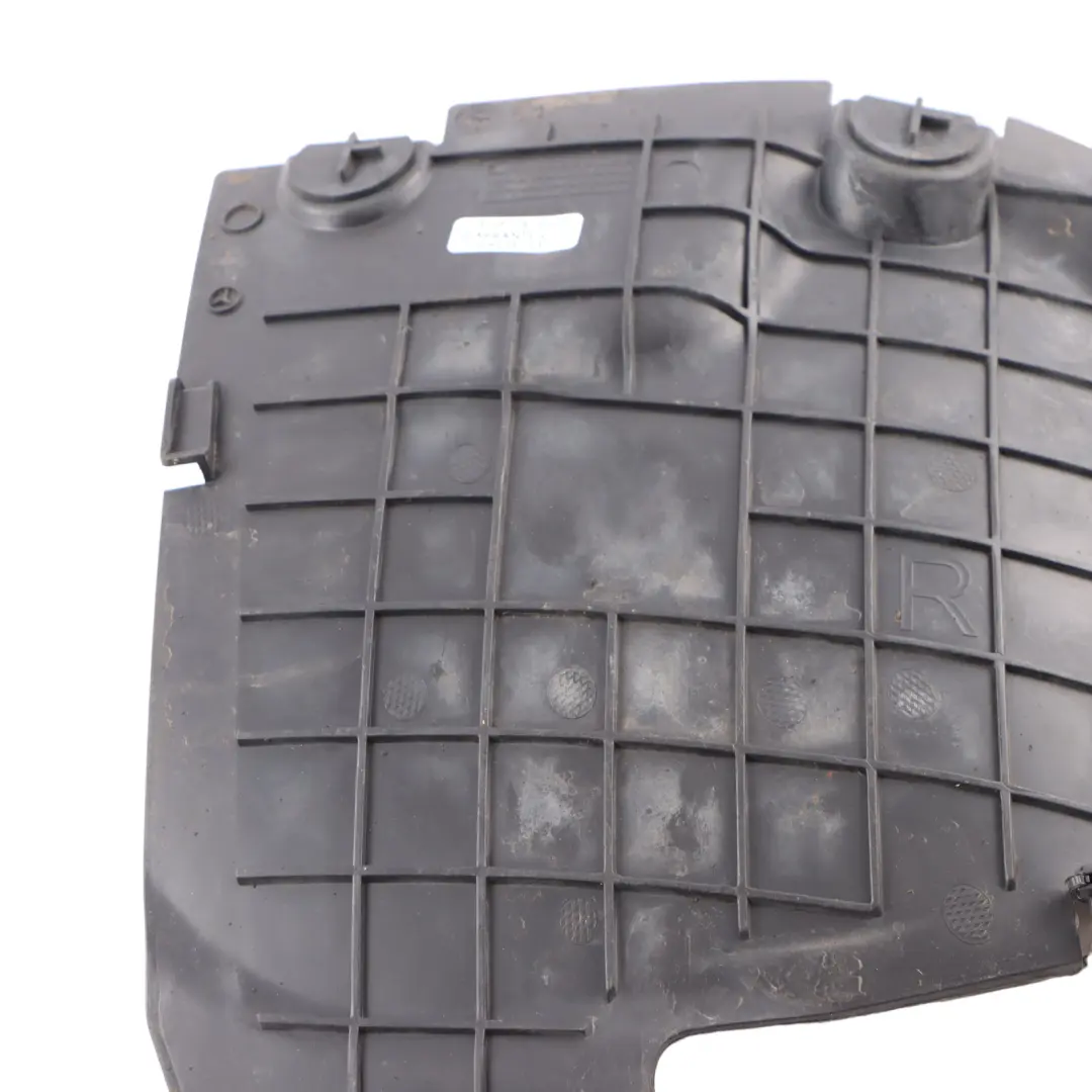 Mercedes W205 Passage Roue Aile Avant Droite couvercle garniture - SKU A2056900200 - Numéro de pièce A2056900200
