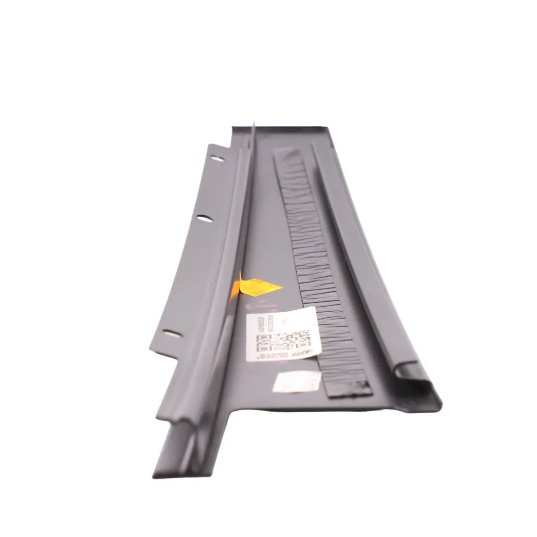 Mercedes W205 Tapa Pilar B Puerta Trasera Izquierda Embellecedor - SKU A2056900387 - Número de pieza A2056900387