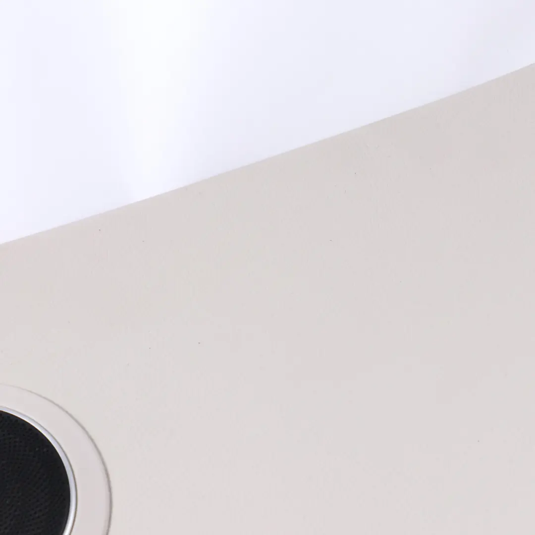 Couvre Haut-parleur Arrière Droit Cuir Beige pour Mercedes C205 Coupe à propos du numéro de pièce A2056900402 Mercedes C205 Coupe Couvre Haut-parleur Arrière Droit Cuir Beige - SKU A2056900402-1 - Numéro de pièce A2056900402