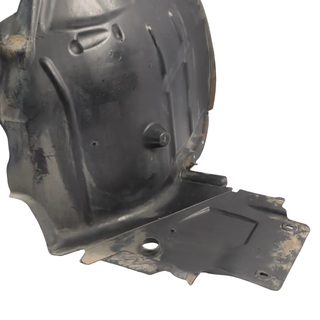 Guardabarros Delantero Derecho Cubierta para Mercedes W205 con número de pieza A2056903401 Mercedes W205 Guardabarros Delantero Derecho Cubierta - SKU A2056903401 - Número de pieza A2056903401