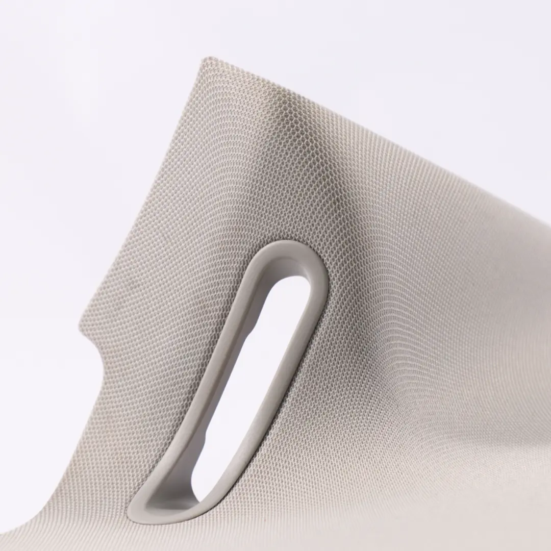 Embellecedor Pilar Panel Trasero Izquierdo Gris para Mercedes W205 C con número de pieza A2056906801 Mercedes W205 C Embellecedor Pilar Panel Trasero Izquierdo Gris - SKU A2056906801 - Número de pieza A2056906801