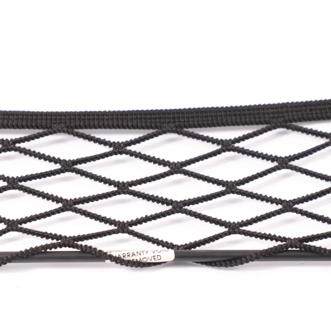 Filet de rangement du panneau latéral gauche du coffre pour Mercedes W205 à propos du numéro de pièce A2056908304 Mercedes W205 Filet de rangement du panneau latéral gauche du coffre - SKU A2056908304-2 - Numéro de pièce A2056908304