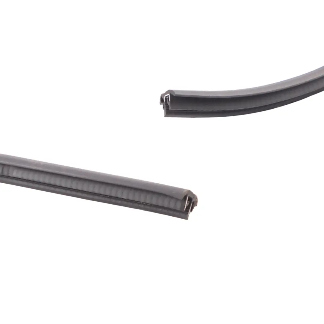 Right O/S Door Seal Gasket Rubber to Mercedes A205 with Part number A2056920276 Mercedes A205 Right O/S Door Seal Gasket Rubber - SKU A2056920276 - Part number A2056920276