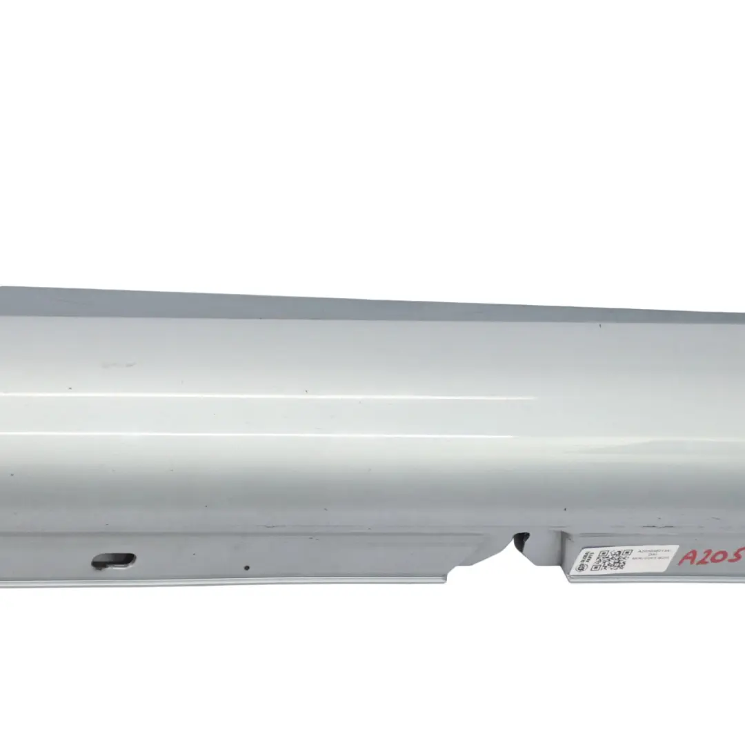 Mercedes W205 Faldón lateral izquierdo Cubre umbral de puerta Plata Diamante 988 - SKU A2056980154-DSI - Número de pieza A2056980154