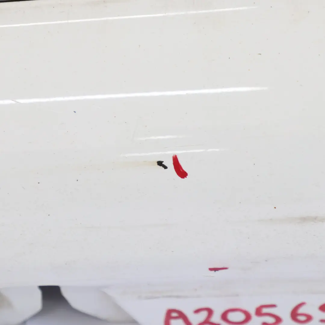 Próg Lewy Listwa Progowa Nakładka Polar White Biały - 149 do Mercedes W205 o numerze A2056980354 Mercedes W205 Próg Lewy Listwa Progowa Nakładka Polar White Biały - 149 - SKU A2056980354-POL - Numer Części A2056980354