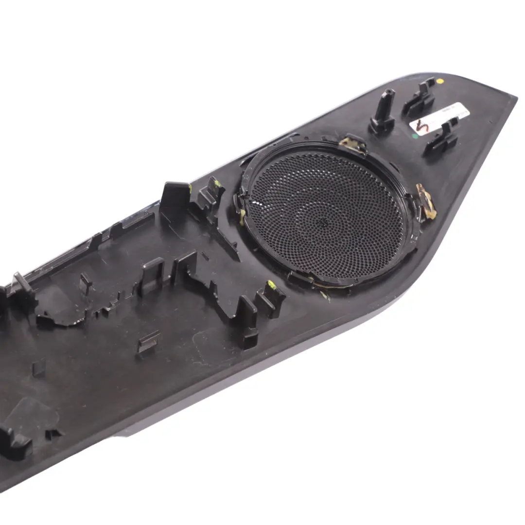 Mercedes W177 Panel puerta delantera derecha Cubierta Negro - SKU A2057200222 - Número de pieza A2057200222