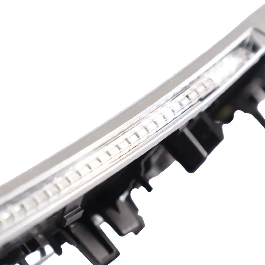 Mercedes W205 Scheda porta Pannello rivestimento anteriore sinistro Coperchio - SKU A2057204724 - Numero di parte A2057204724