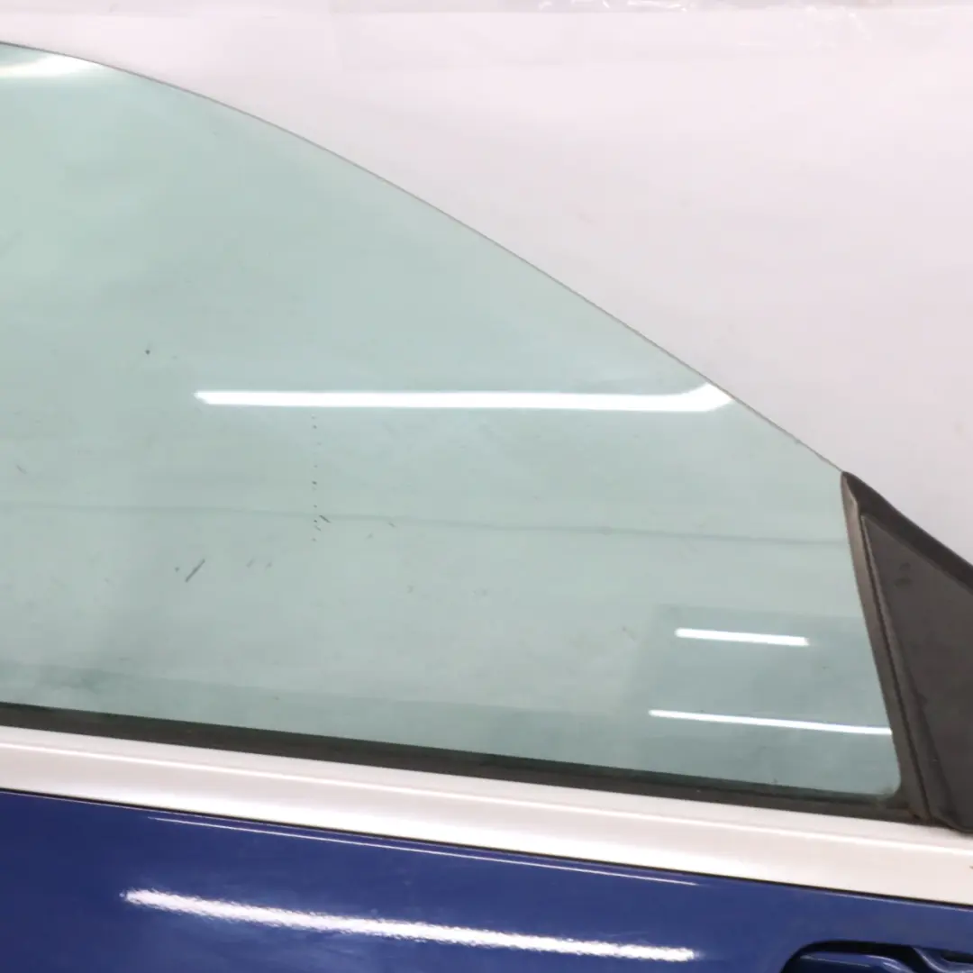 Mercedes C205 A205 Porte Avant Droite Classe C Bleu Brillant Métallisé - 896 - SKU A2057209826-BRB - Numéro de pièce A2057209826