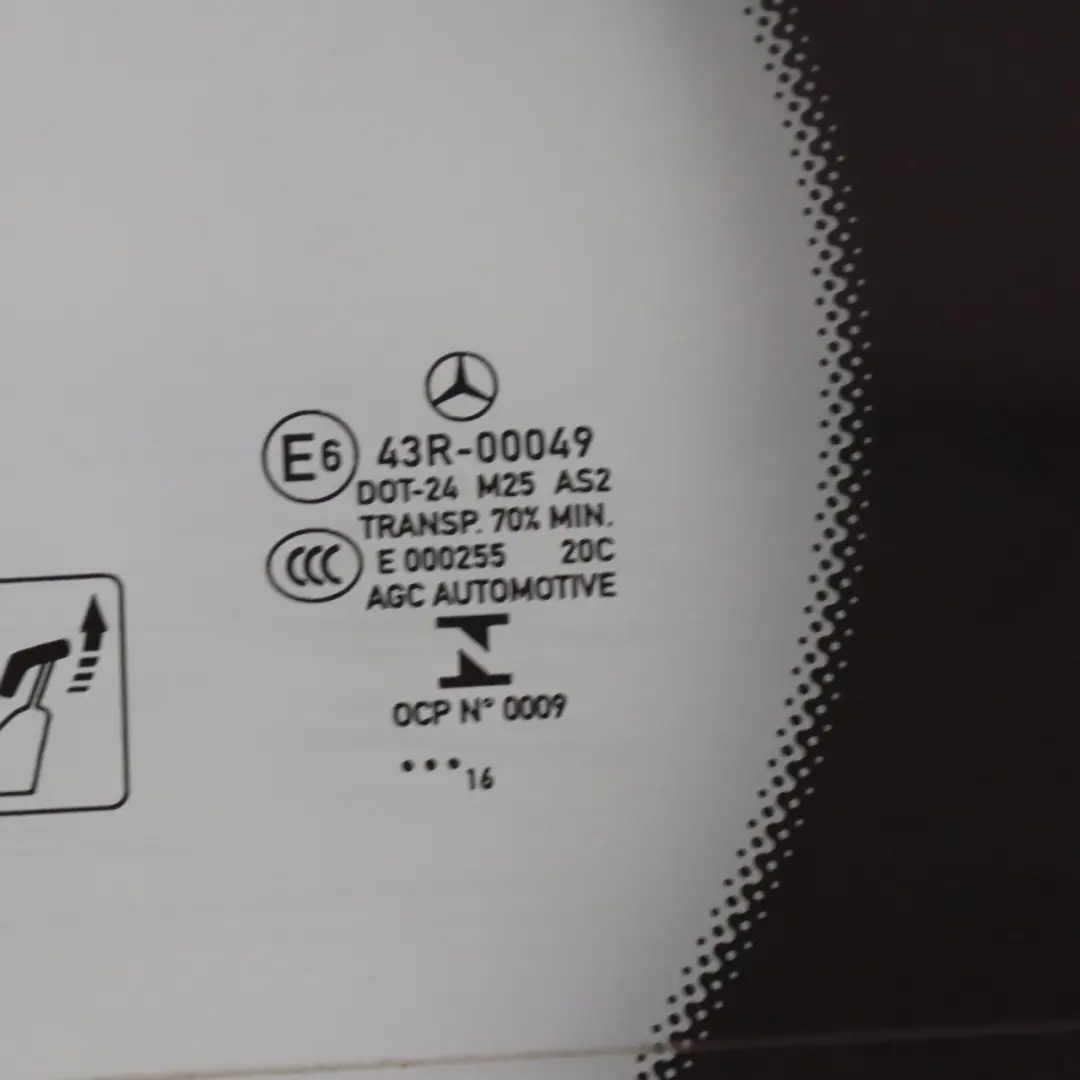 Mercedes W205 Vetro Quartiere Porta Posteriore Sinistra AS2 - SKU A2057300055 - Numero di parte A2057300055