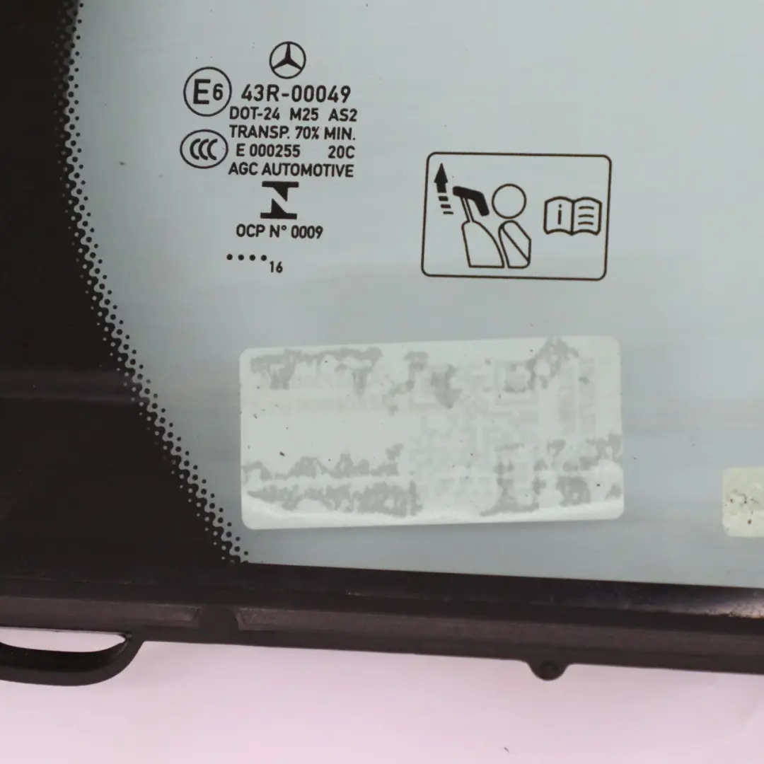 Mercedes W205 Vetro Quartiere Porta Posteriore Destra AS2 - SKU A2057300155 - Numero di parte A2057300155