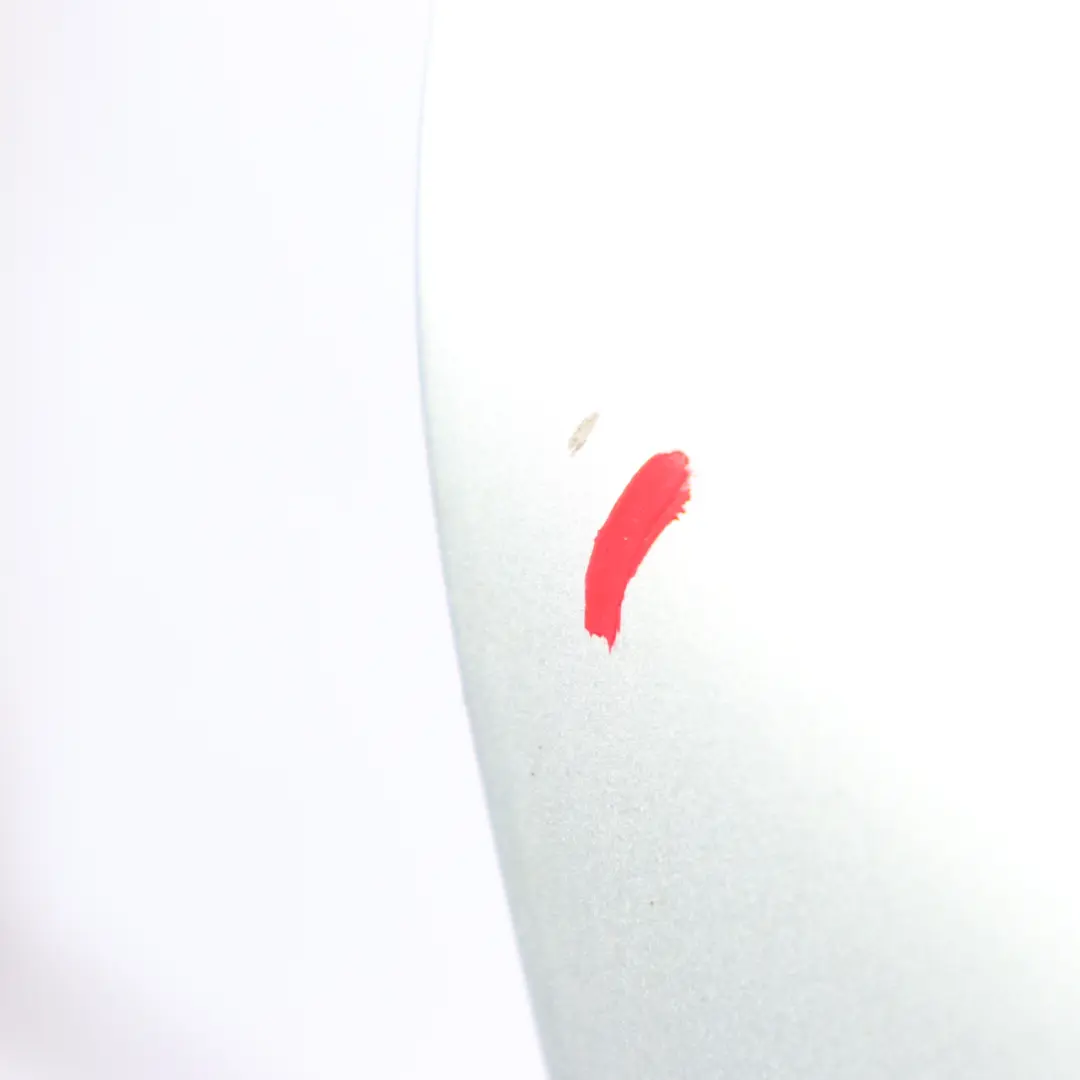 Arrière Droite Argent Iridium Métallisé - 775 pour Mercedes W205 Porte à propos du numéro de pièce A2057300205 Mercedes W205 Porte Arrière Droite Argent Iridium Métallisé - 775 - SKU A2057300205-IRS - Numéro de pièce A2057300205