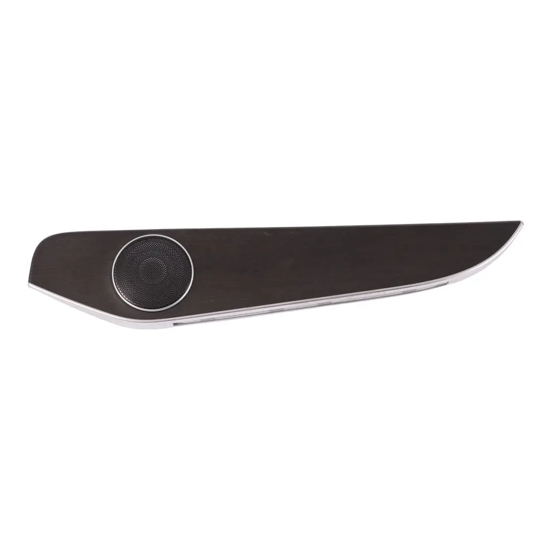 Mercedes W205 Carte de Porte Arrière Droite Trim Panel Speaker Cover - SKU A2057301805 - Numéro de pièce A2057301805