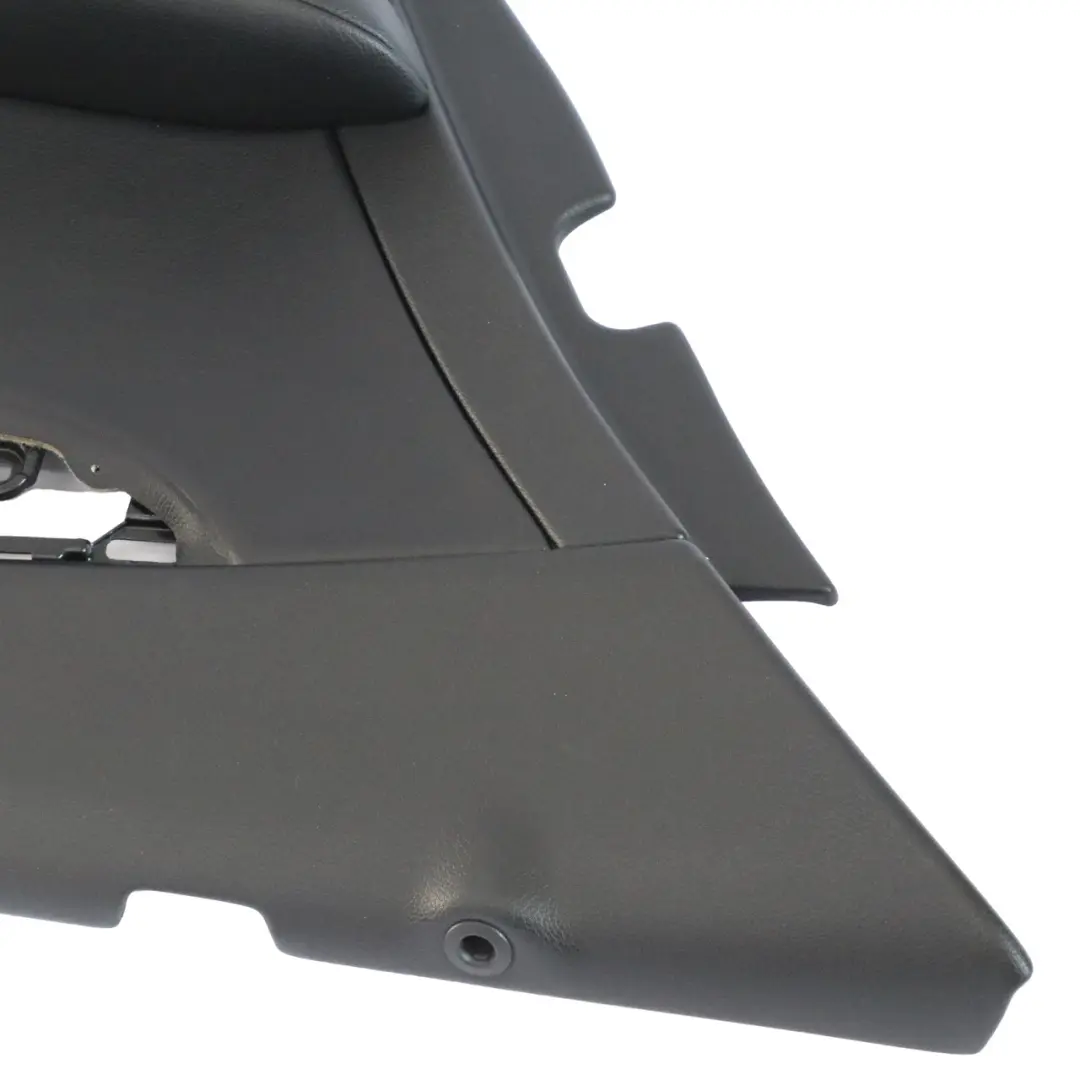 Scheda porta Mercedes W205 Pannello rivestimento posteriore sinistro per con numero di parte A2057304101 Scheda porta Mercedes W205 Pannello rivestimento posteriore sinistro - SKU A2057304101 - Numero di parte A2057304101