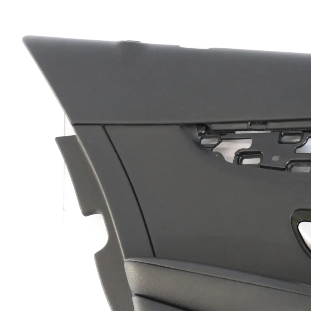 Mercedes W205 Panel Boczek Drzwi Lewy Tył - SKU A2057304101 - Numer Części A2057304101