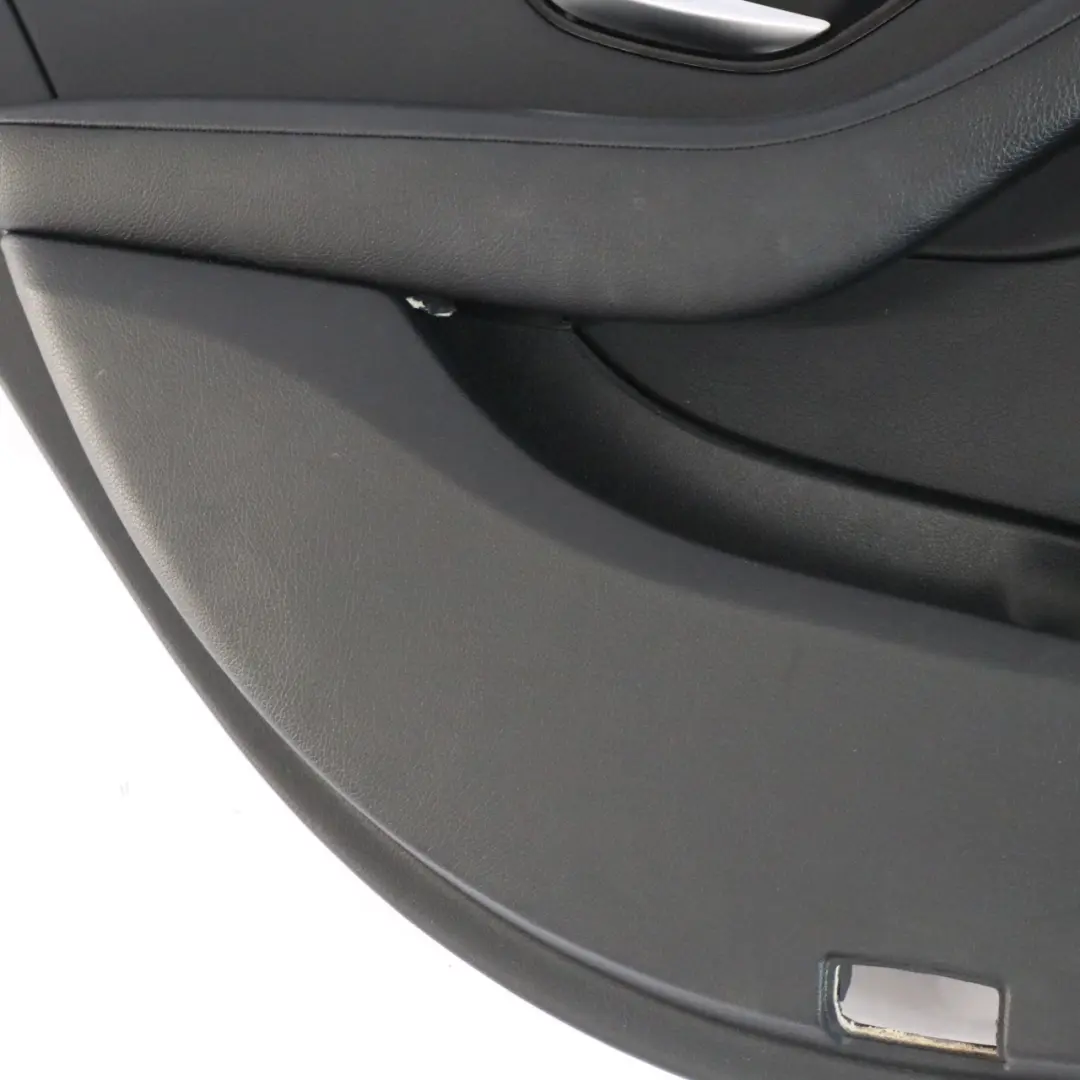  Tarjeta puerta Mercedes W205 Trasera Izquierda Recubrimiento Panel - SKU A2057304101 - Número de pieza A2057304101