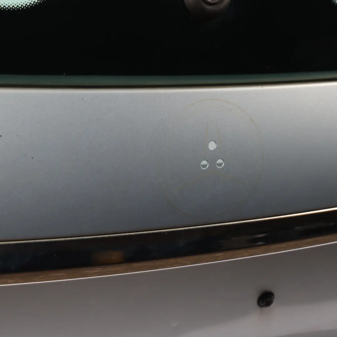 Boot Trunk Lid Tailgate Estate Diamond Silver Metallic - 988 to Mercedes S205 with Part number A2057404000 Mercedes S205 Boot Trunk Lid Tailgate Estate Diamond Silver Metallic - 988 - SKU A2057404000-DSI - Part number A2057404000