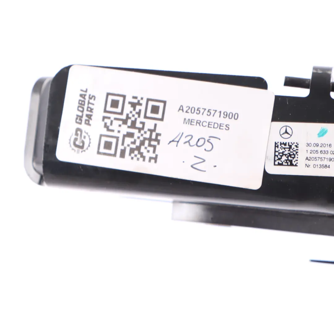  Support de toit souple Mercedes A205 Cabriolet Support de toit pliant gauche - SKU A2057571900 - Numéro de pièce A2057571900