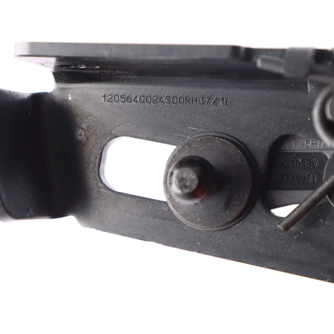 Soporte para capota blanda Mercedes A205 Soporte techo descapotable Derecha para con número de pieza A2057572000 Soporte para capota blanda Mercedes A205 Soporte techo descapotable Derecha - SKU A2057572000 - Número de pieza A2057572000