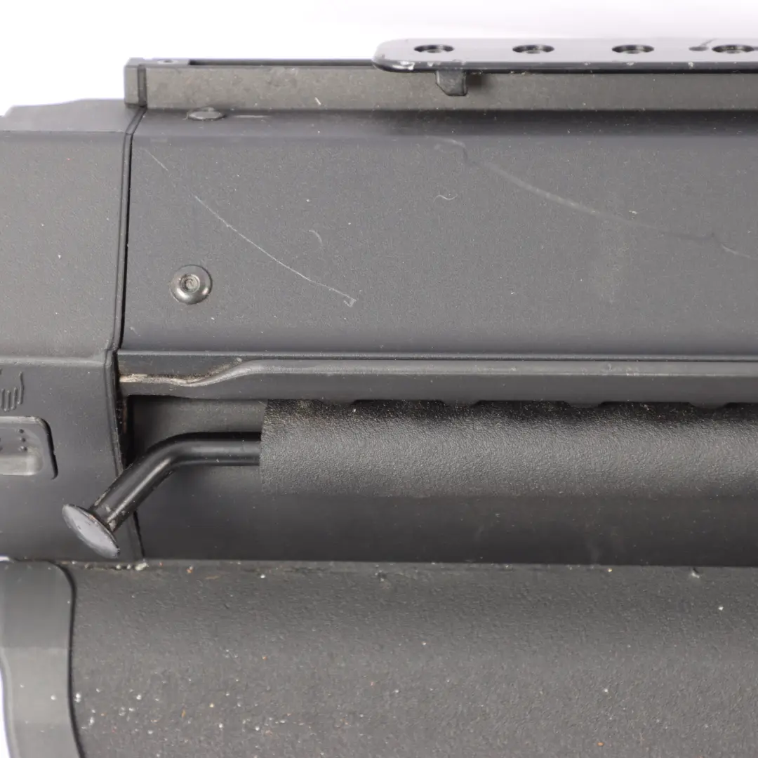 Rollo Heckklappe Kofferraum Kofferraumablage Kombi Schwarz für Mercedes S205 mit Teilenummer A2058100109 Mercedes S205 Rollo Heckklappe Kofferraum Kofferraumablage Kombi Schwarz - SKU A2058100109 - Teilenummer A2058100109