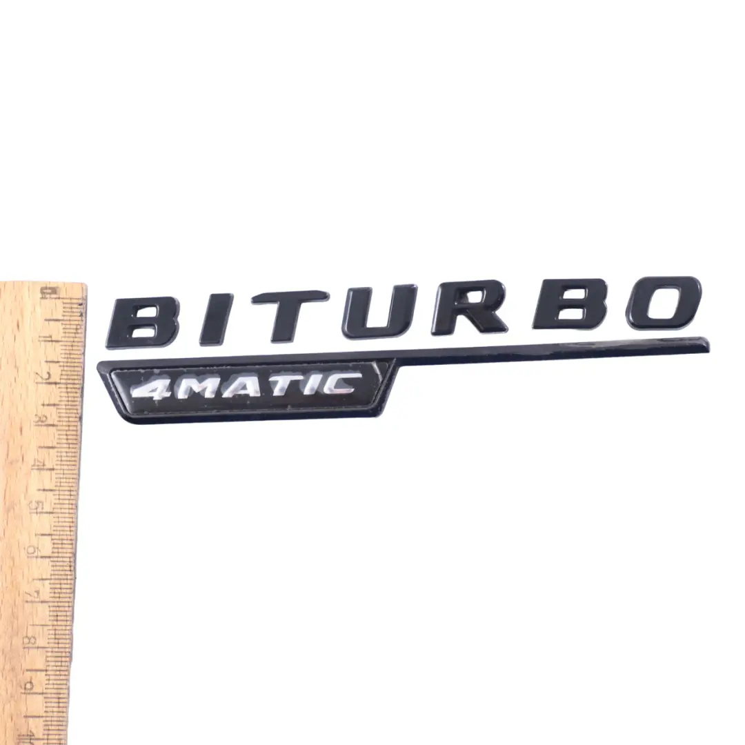 Derecho Fender Logo Badge BITURBO 4MATIC para Mercedes GLC 43 C253 AMG con número de pieza A2058172501 Mercedes GLC 43 C253 AMG Derecho Fender Logo Badge BITURBO 4MATIC - SKU A2058172501 - Número de pieza A2058172501