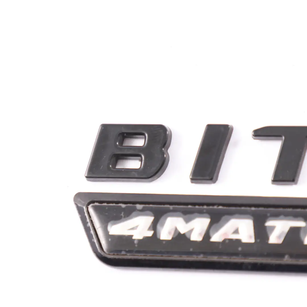 Derecho Fender Logo Badge BITURBO 4MATIC para Mercedes GLC 43 C253 AMG con número de pieza A2058172501 Mercedes GLC 43 C253 AMG Derecho Fender Logo Badge BITURBO 4MATIC - SKU A2058172501 - Número de pieza A2058172501