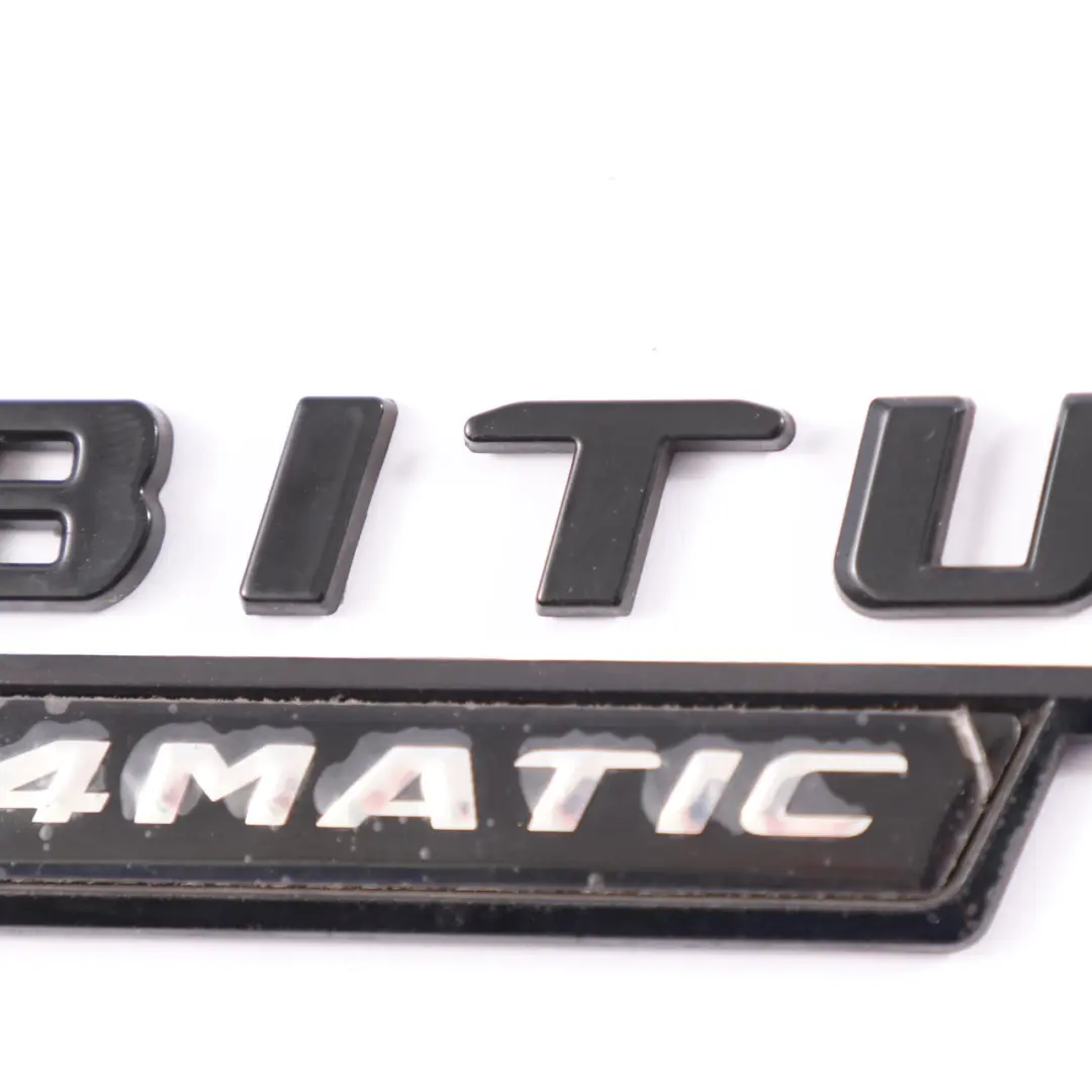 Aile Droite Badge BITURBO 4MATIC pour Mercedes GLC 43 C253 AMG Logo à propos du numéro de pièce A2058172501 Mercedes GLC 43 C253 AMG Logo Aile Droite Badge BITURBO 4MATIC - SKU A2058172501 - Numéro de pièce A2058172501