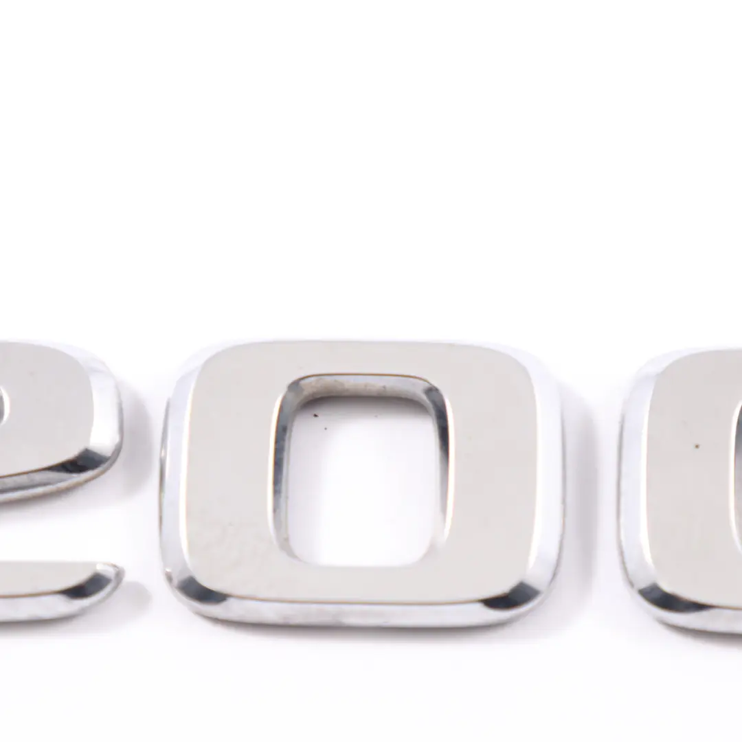 Mercedes W205 Coperchio Del Bagagliaio Modello Logo C200 - SKU A2058178300 - Numero di parte A2058178300