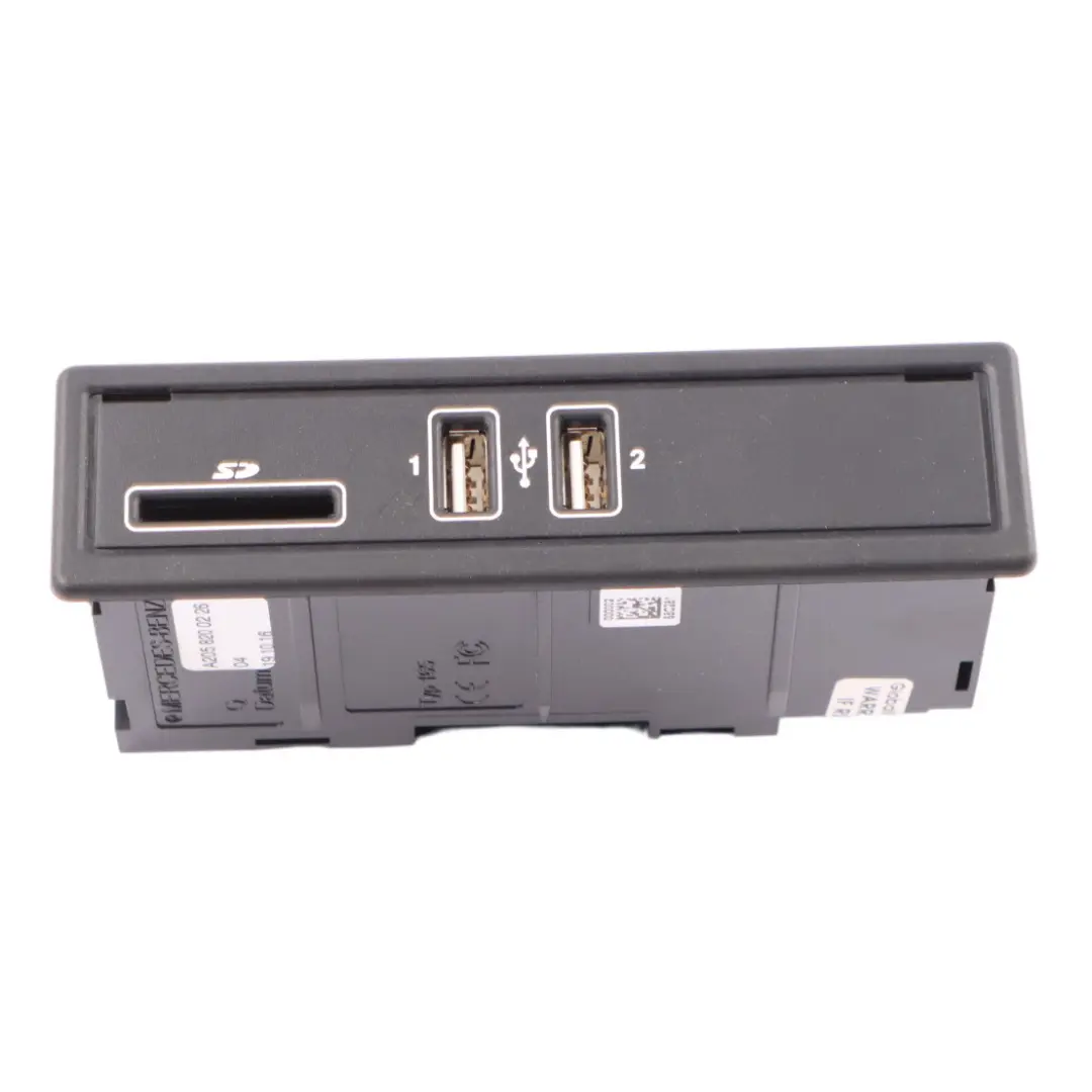 Multimedia Connector Mercedes W205 W213 W907 USB Port SD Card Reader to with Part number A2058200226 Multimedia Connector Mercedes W205 W213 W907 USB Port SD Card Reader - SKU A2058200226 - Part number A2058200226