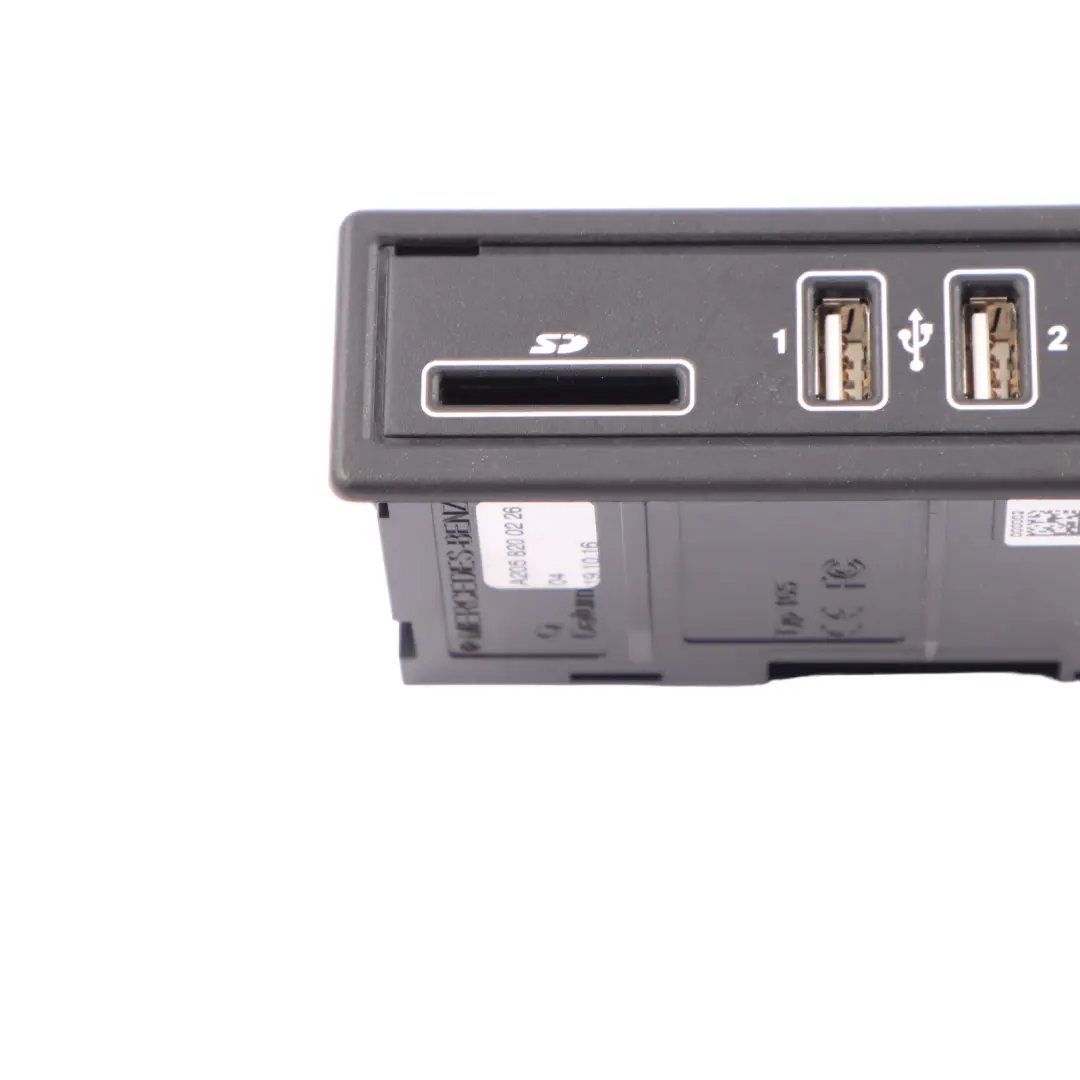 Multimedia Connector Mercedes W205 W213 W907 USB Port SD Card Reader to with Part number A2058200226 Multimedia Connector Mercedes W205 W213 W907 USB Port SD Card Reader - SKU A2058200226 - Part number A2058200226