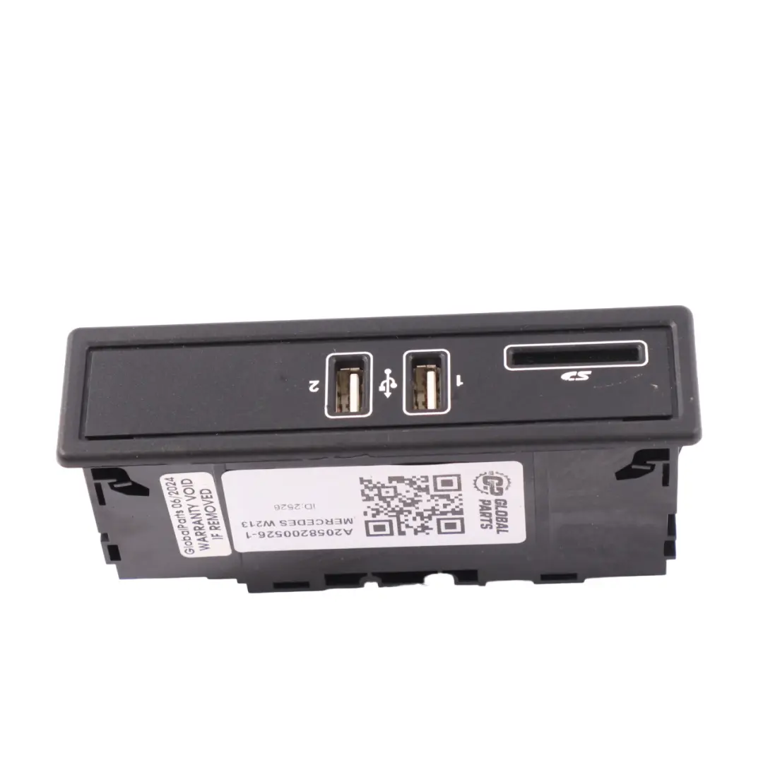 Moduł Wejście Gniazdo USB Czytnik Kart SD do Mercedes W213 S213 o numerze A2058200526 Mercedes W213 S213 Moduł Wejście Gniazdo USB Czytnik Kart SD - SKU A2058200526-1 - Numer Części A2058200526