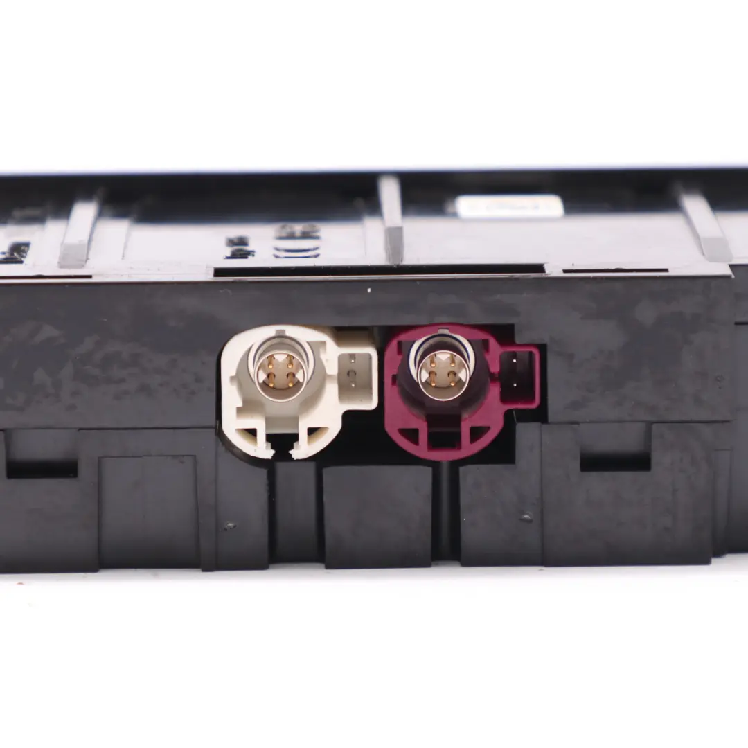 SD Card Reader Mercedes W213 S213 Multimedia USB Port Socket Module - SKU A2058200526-1 - Part number A2058200526